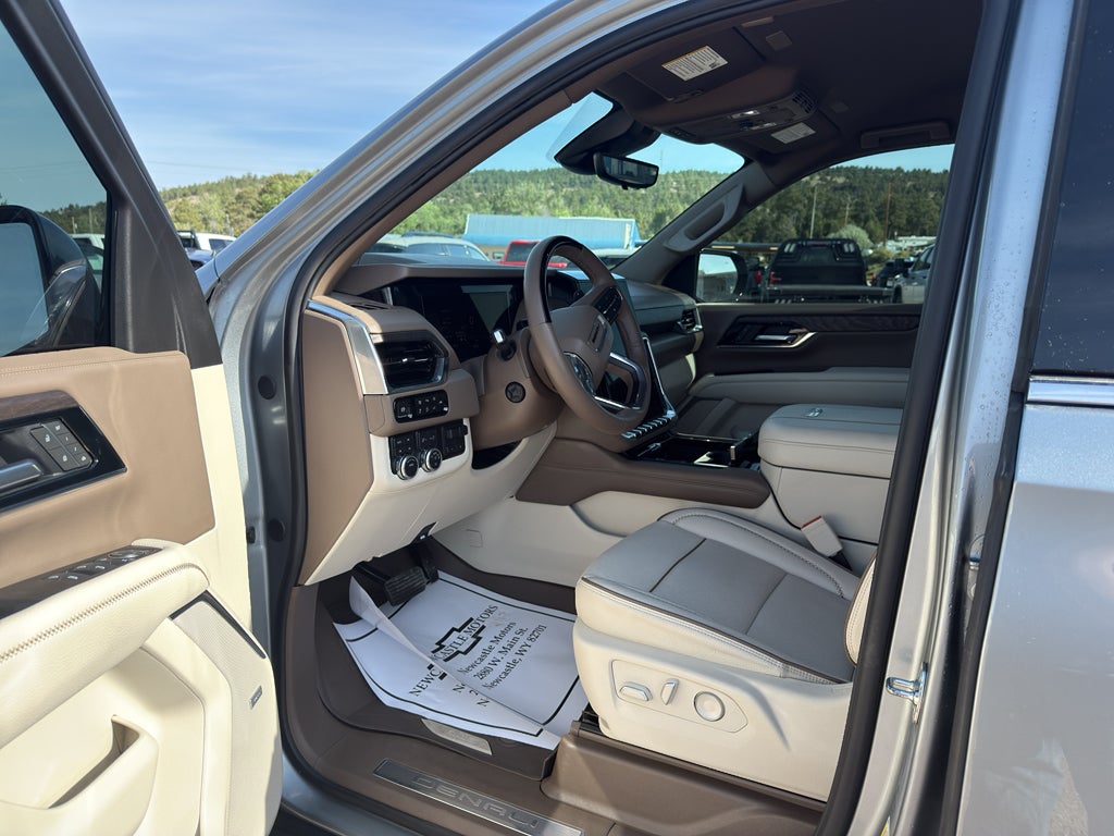 2025 GMC Yukon XL Denali