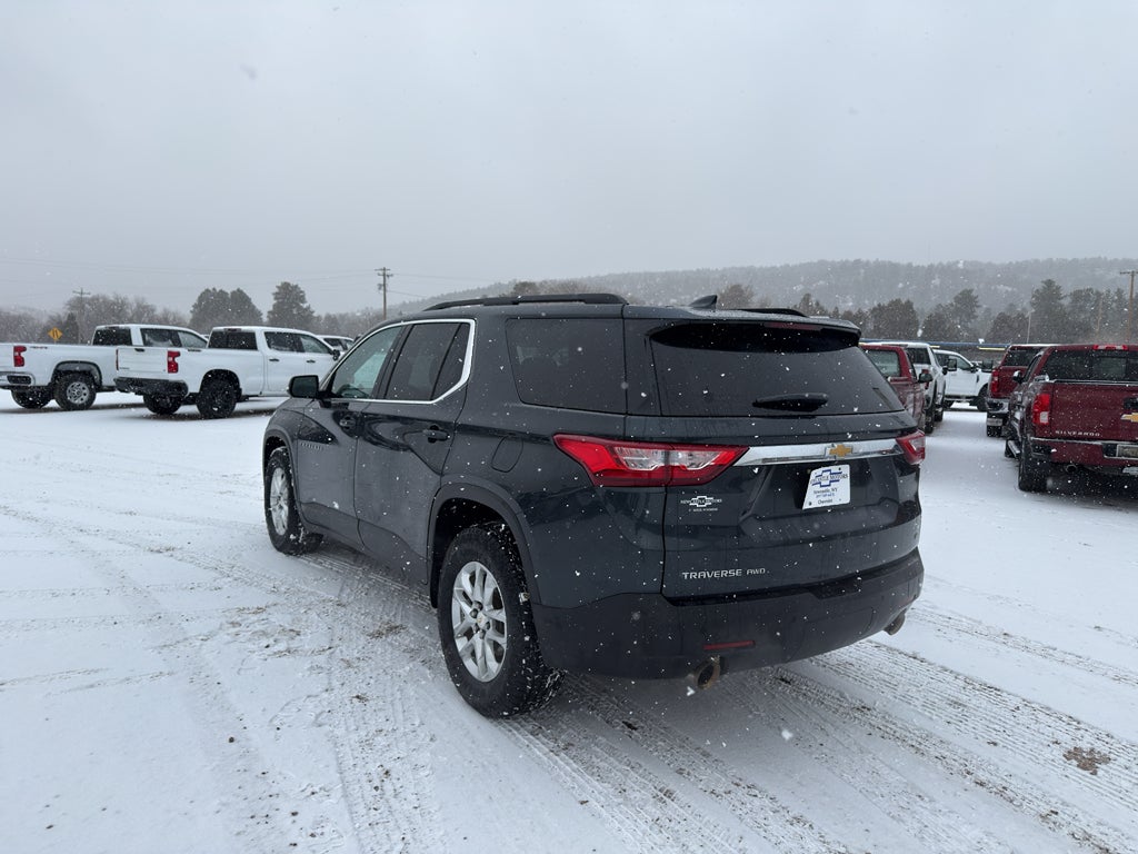 2021 Chevrolet Traverse LT Leather
