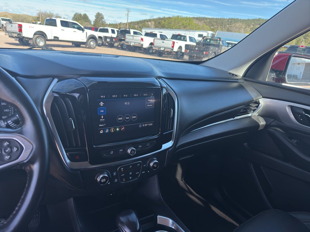 2021 Chevrolet Traverse LT Leather