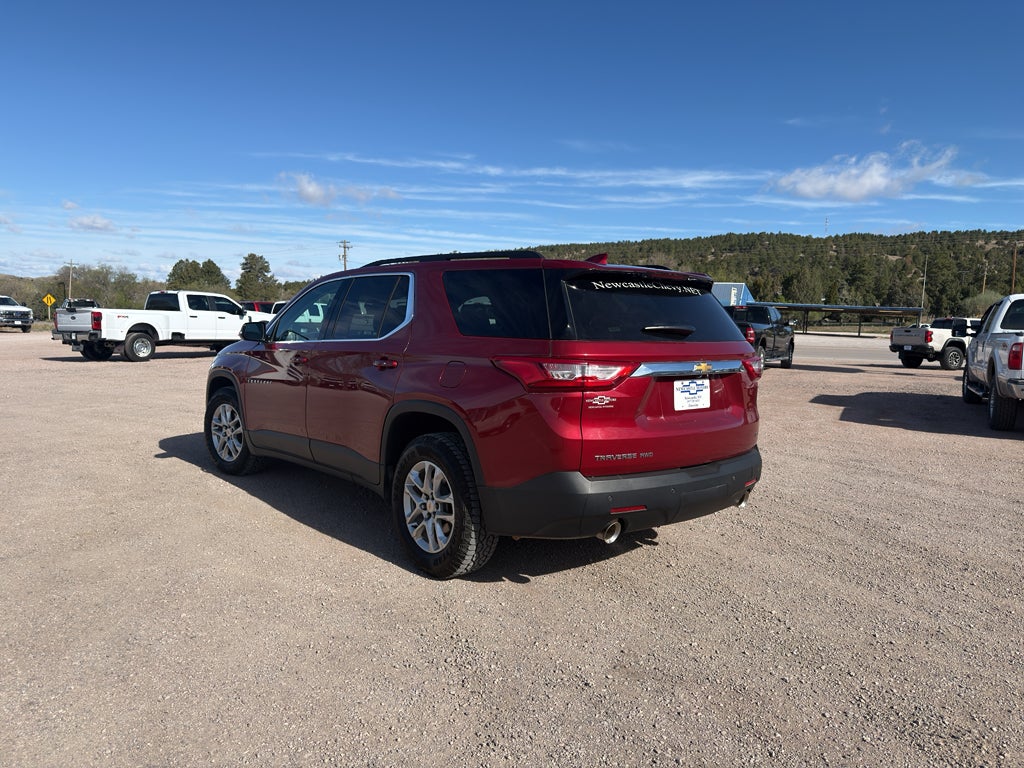 2021 Chevrolet Traverse LT Leather