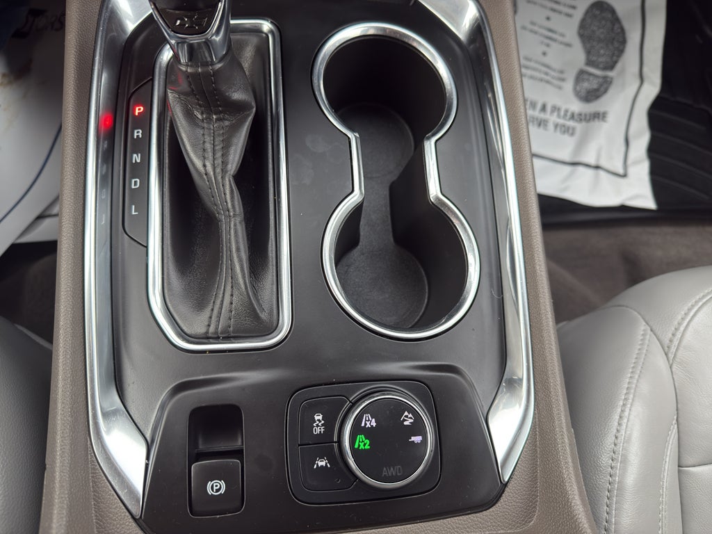 2021 Chevrolet Traverse LT Leather