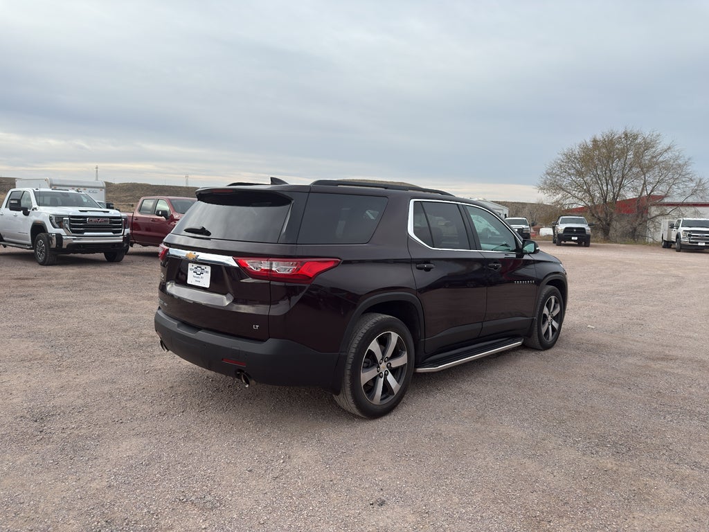 2021 Chevrolet Traverse LT Leather