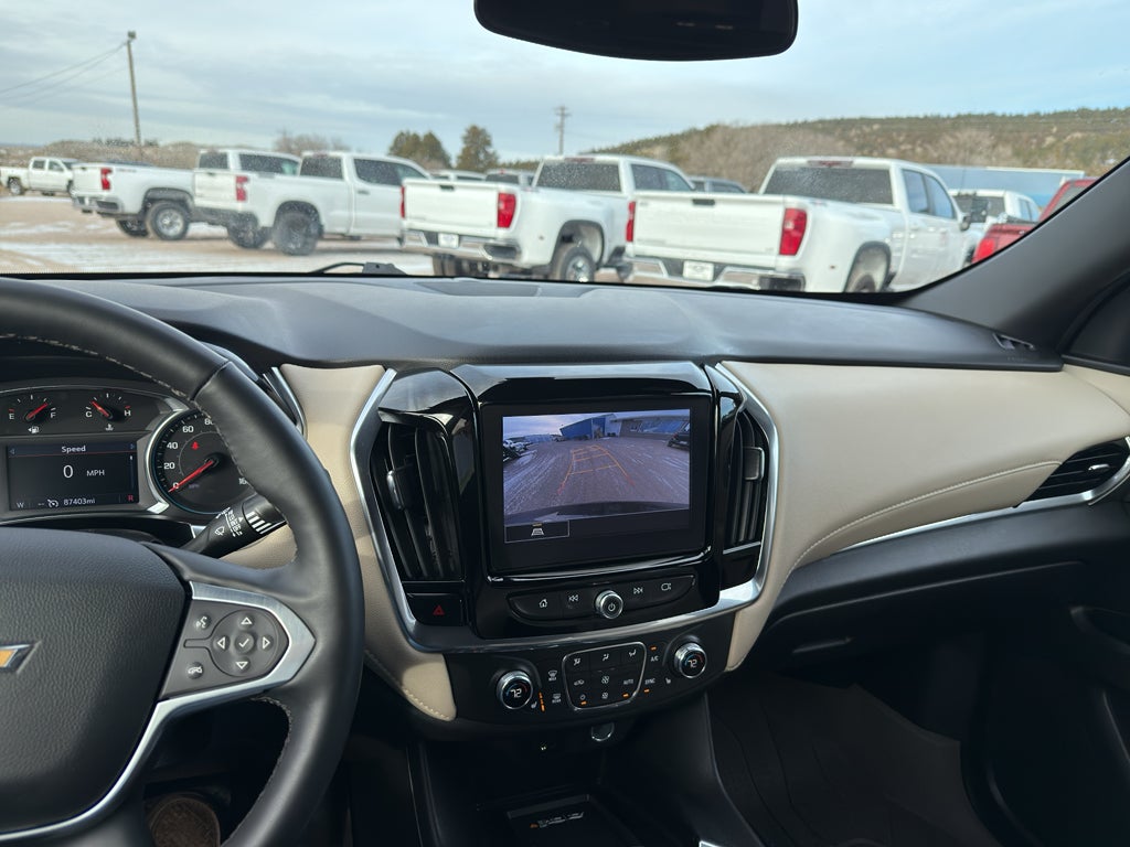 2023 Chevrolet Traverse LT Leather