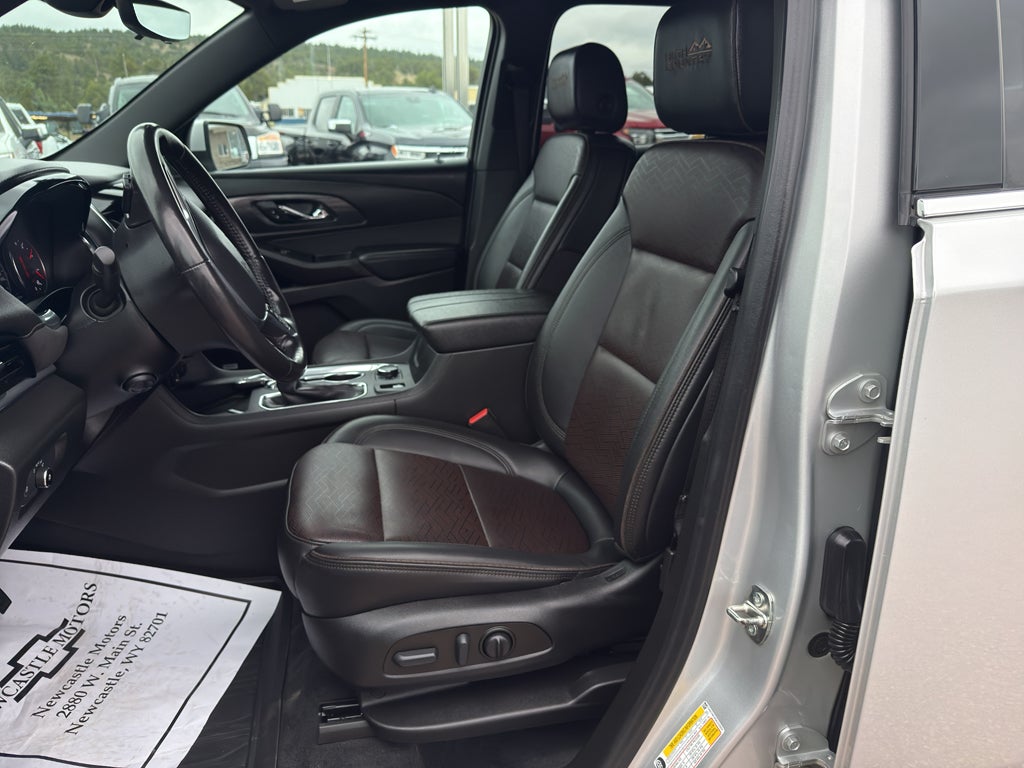 2022 Chevrolet Traverse High Country