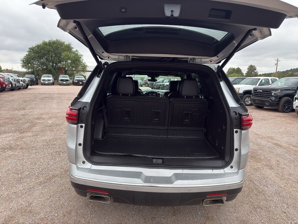 2022 Chevrolet Traverse High Country