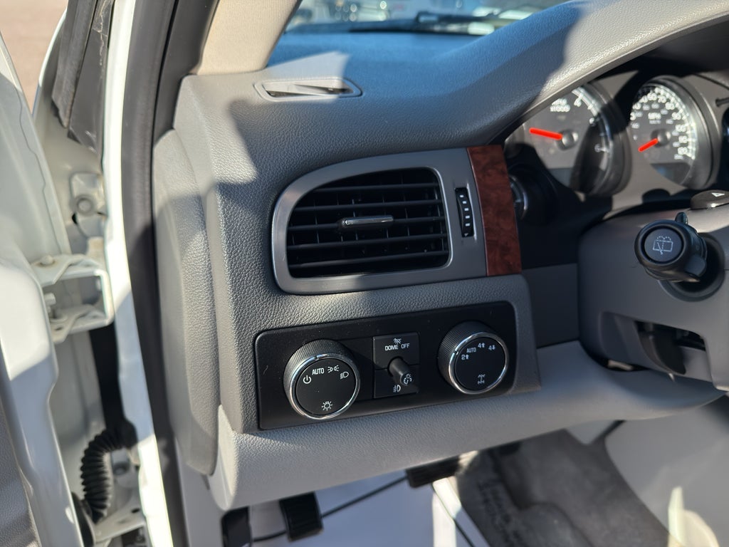 2008 Chevrolet Suburban LT w/3LT