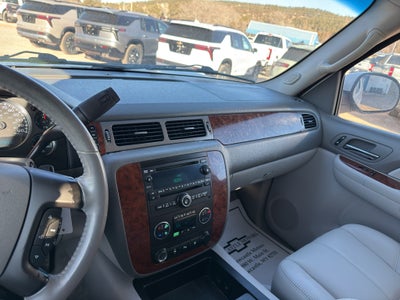 2008 Chevrolet Suburban LT w/3LT