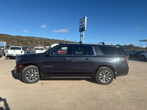 2022 Chevrolet Suburban LT