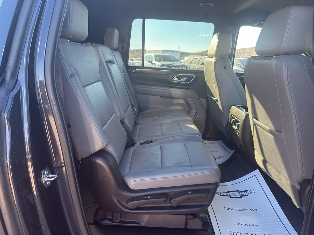 2022 Chevrolet Suburban LT