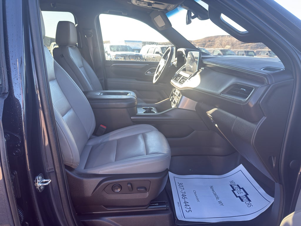 2022 Chevrolet Suburban LT