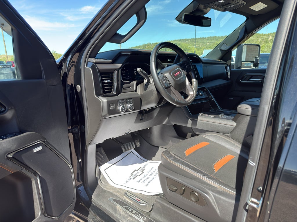 2024 GMC Sierra 2500 HD AT4