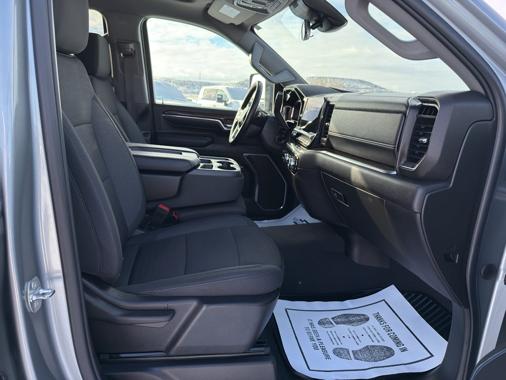 2024 GMC Sierra 3500 HD SLE