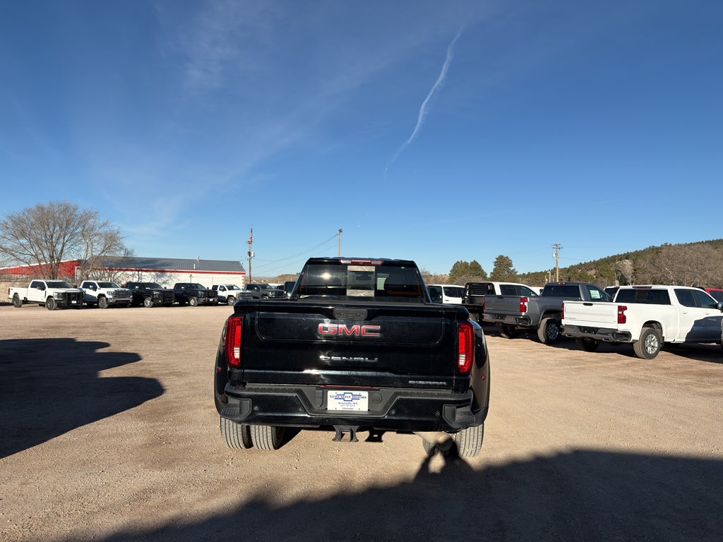 2022 GMC Sierra 3500 HD Denali