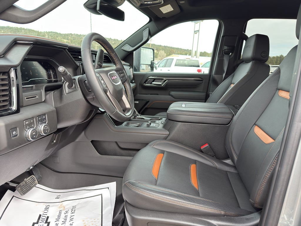 2025 GMC Sierra 2500 HD AT4