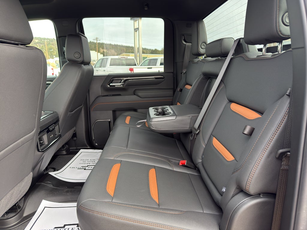 2025 GMC Sierra 2500 HD AT4