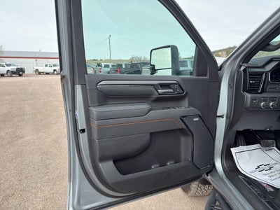 2025 GMC Sierra 2500 HD AT4