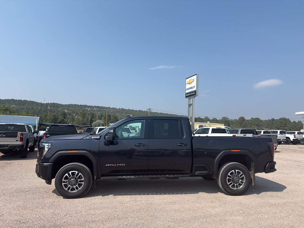 2025 GMC Sierra 2500 HD AT4