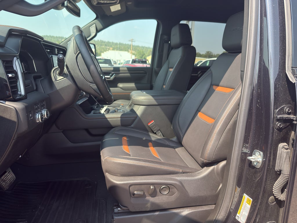 2025 GMC Sierra 2500 HD AT4
