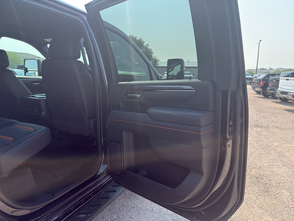 2025 GMC Sierra 2500 HD AT4