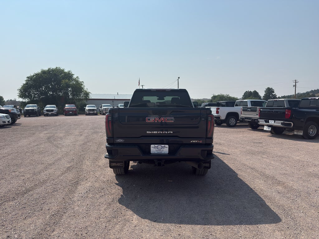 2025 GMC Sierra 2500 HD AT4