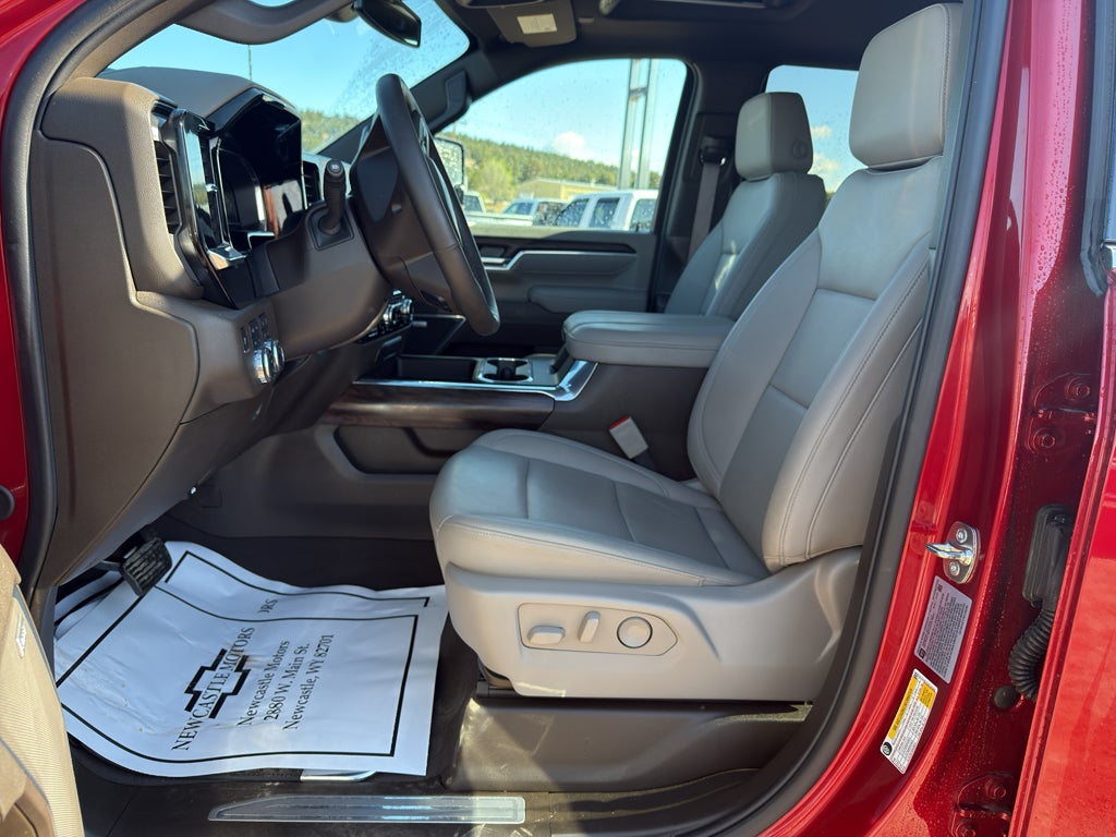 2025 GMC Sierra 3500 HD SLT