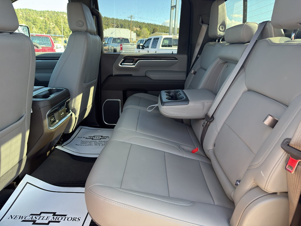 2025 GMC Sierra 3500 HD SLT