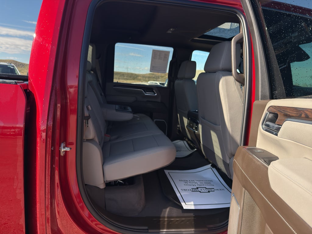 2025 GMC Sierra 3500 HD SLT