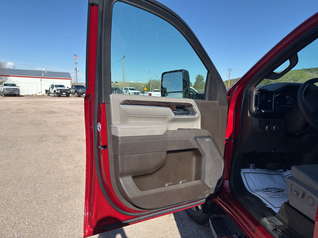 2025 GMC Sierra 3500 HD SLT