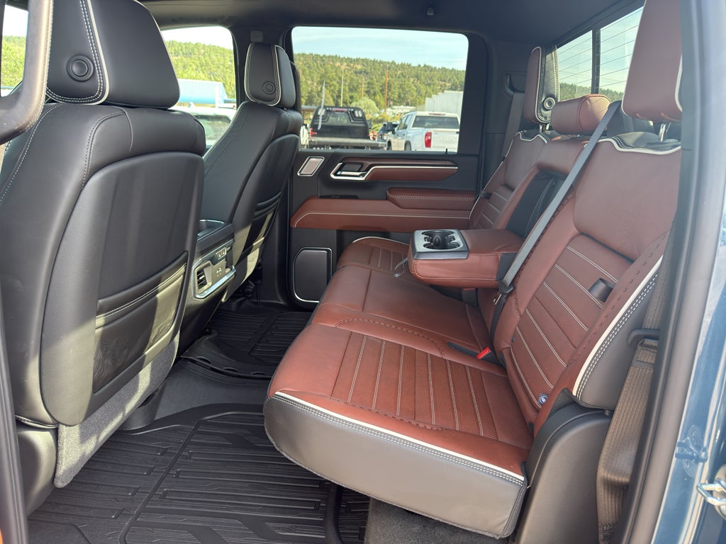 2026 GMC Sierra 3500 HD Denali Ultimate DRW