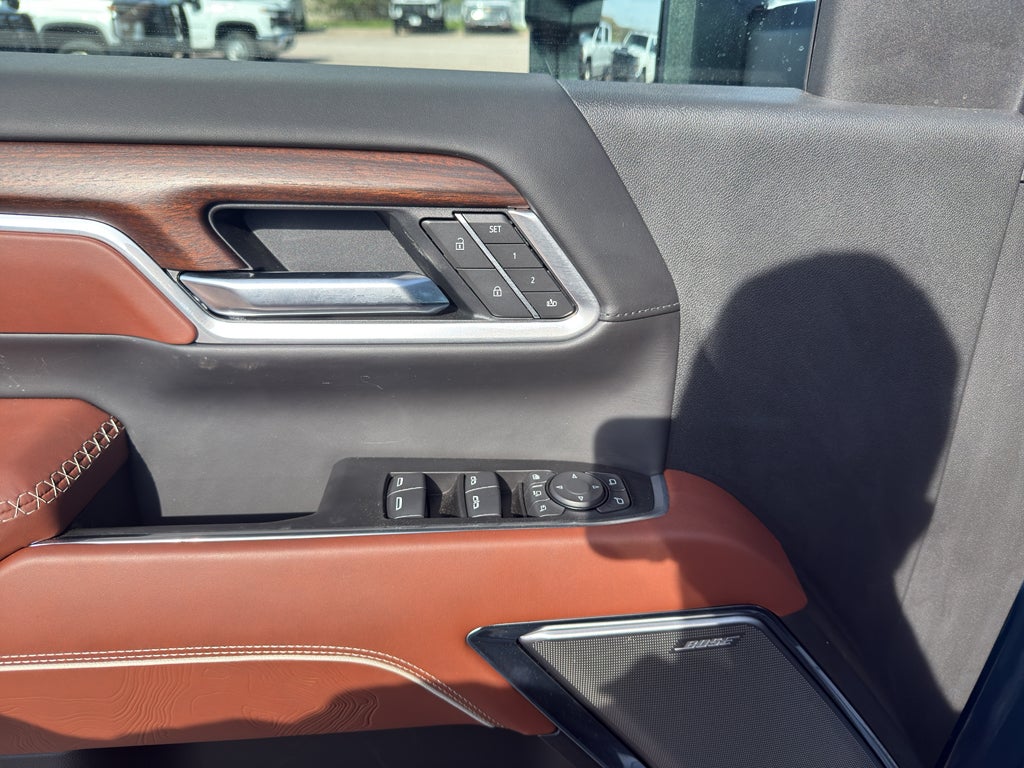 2026 GMC Sierra 3500 HD Denali Ultimate DRW