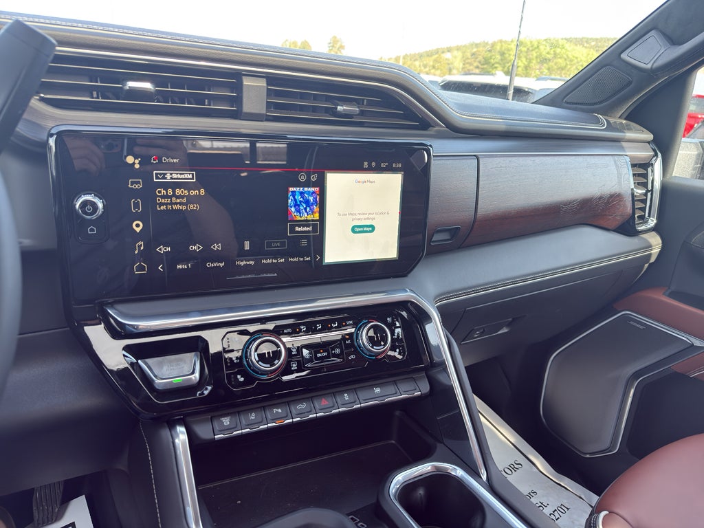 2026 GMC Sierra 3500 HD Denali Ultimate DRW