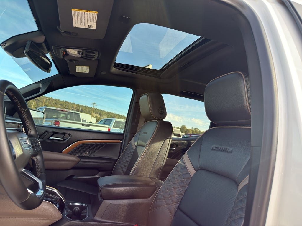 2025 GMC Canyon Denali