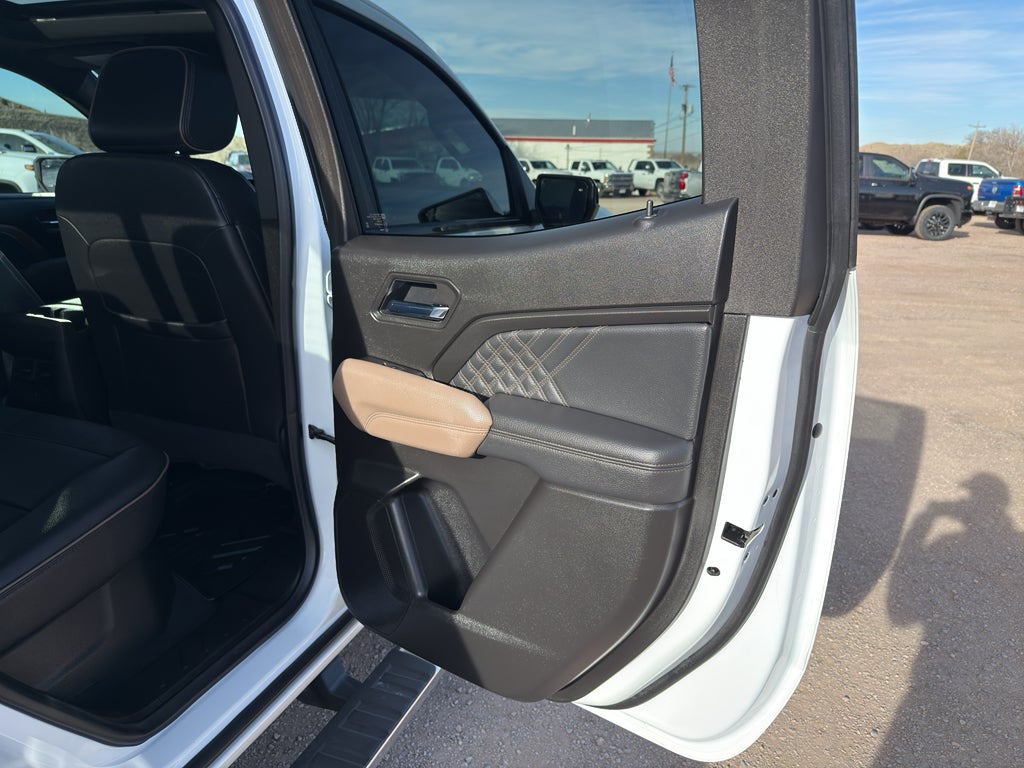 2025 GMC Canyon Denali