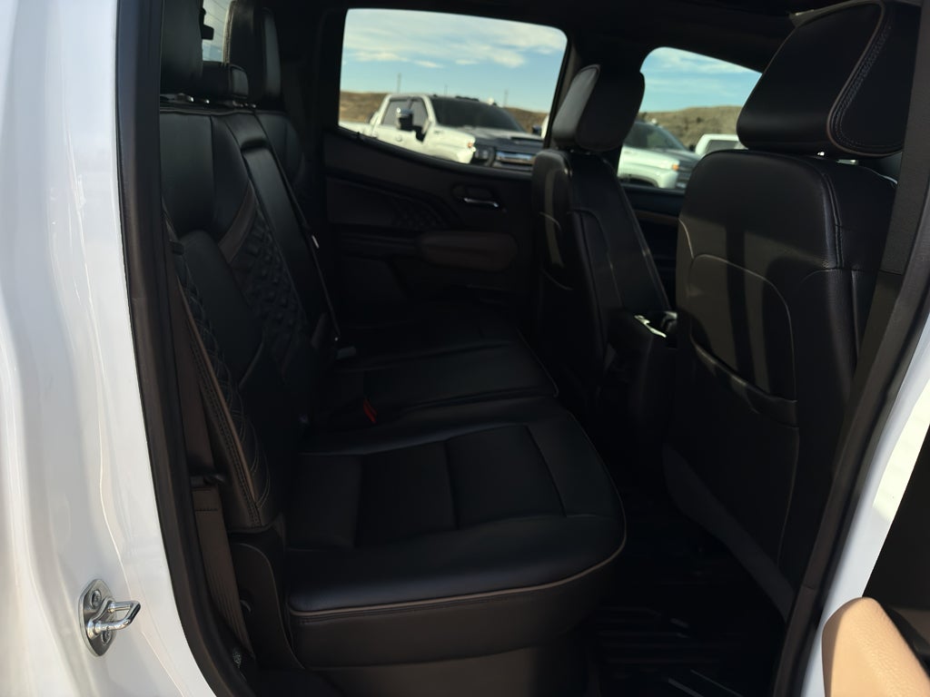 2025 GMC Canyon Denali