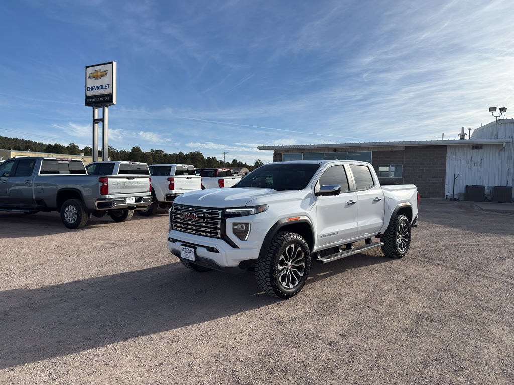 2025 GMC Canyon Denali