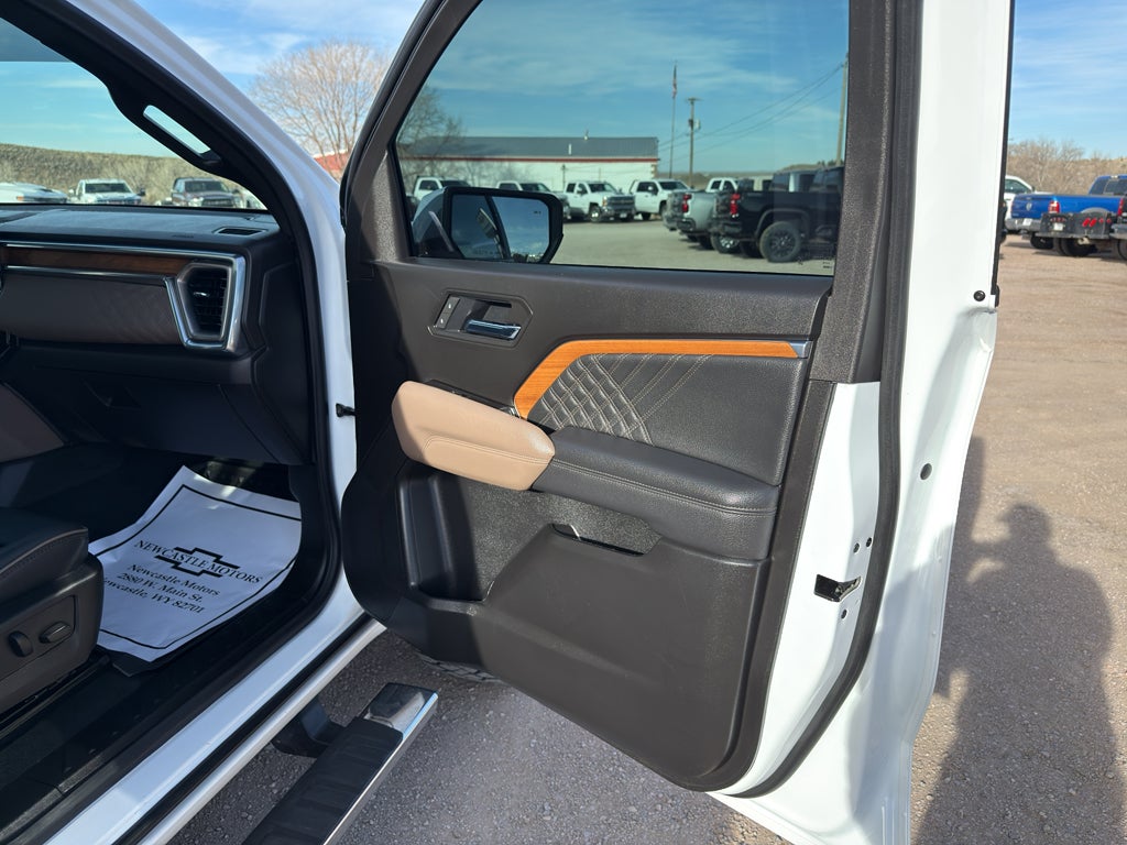 2025 GMC Canyon Denali