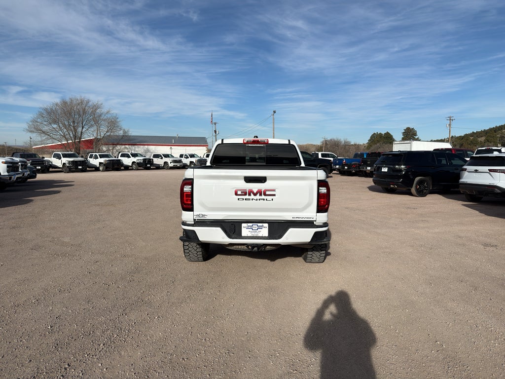 2025 GMC Canyon Denali