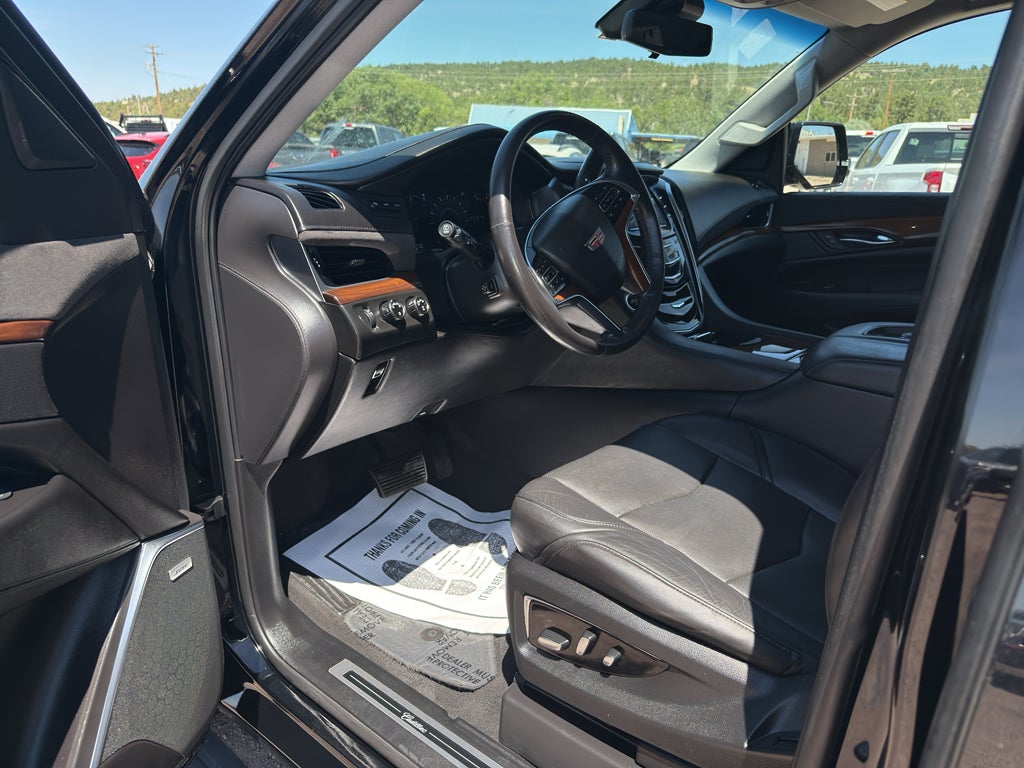 2020 Cadillac Escalade Premium Luxury