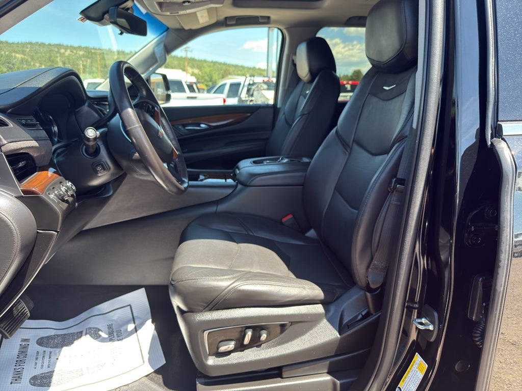 2020 Cadillac Escalade Premium Luxury