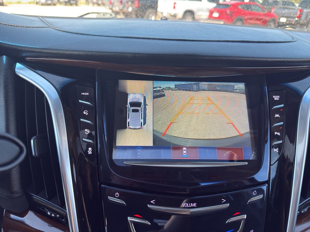 2020 Cadillac Escalade Premium Luxury