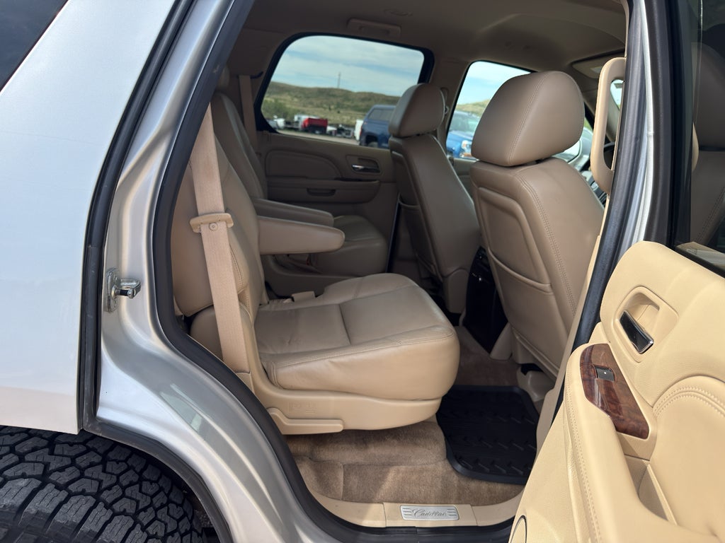 2010 Cadillac Escalade Base