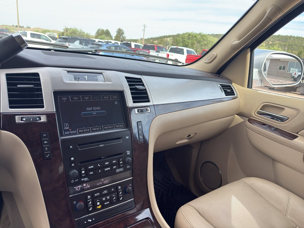 2010 Cadillac Escalade Base