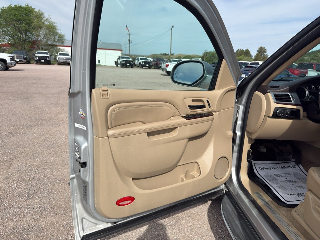 2010 Cadillac Escalade Base