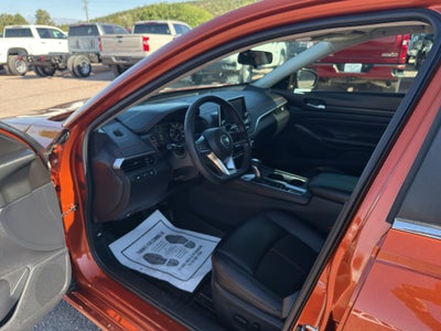 2020 Nissan Altima 2.5 SR