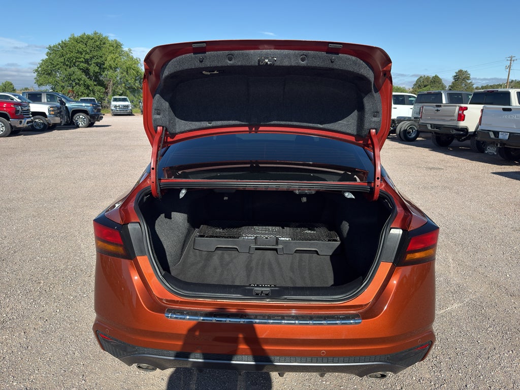 2020 Nissan Altima 2.5 SR