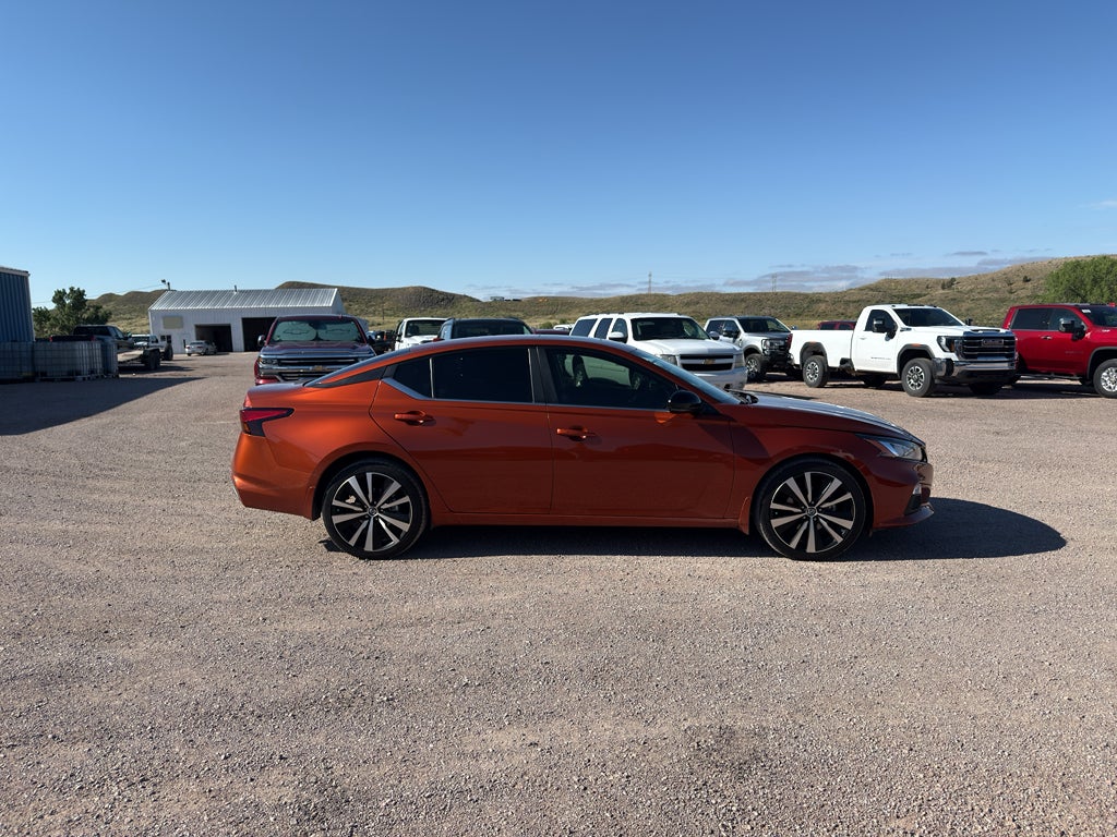 2020 Nissan Altima 2.5 SR