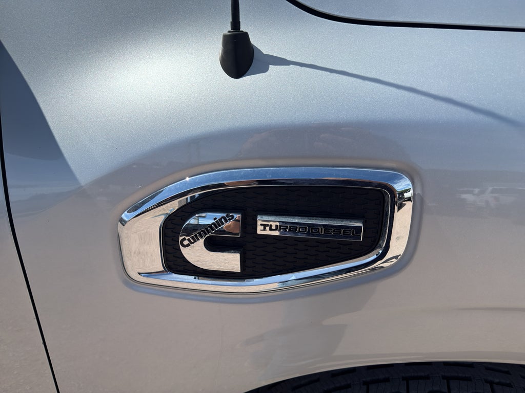 2017 Nissan Titan XD SV