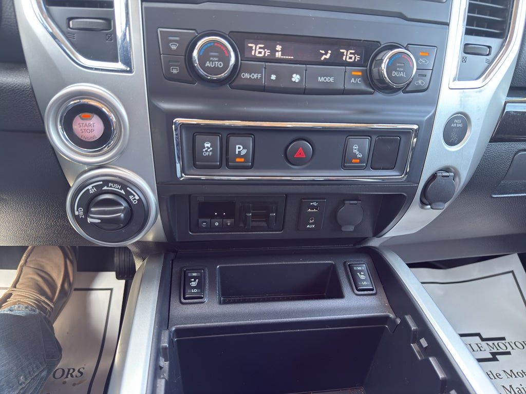 2017 Nissan Titan XD SV