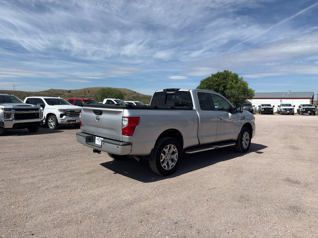 2017 Nissan Titan XD SV