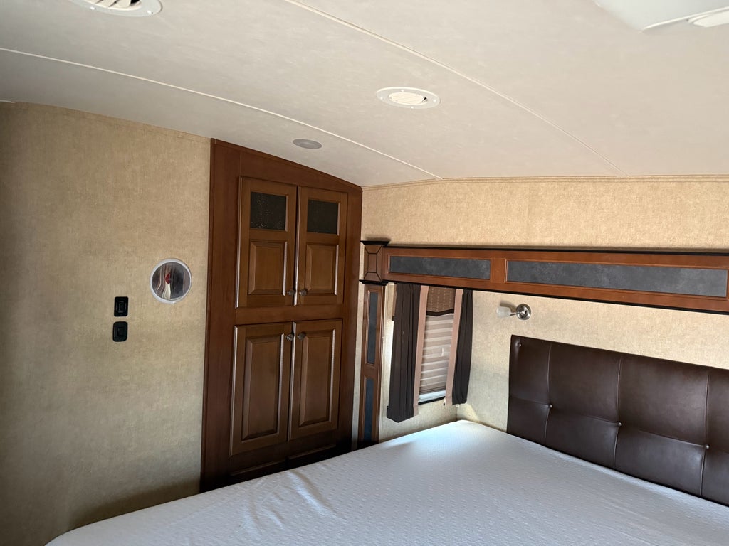 2014 JAYCO EAGLE PREM Base